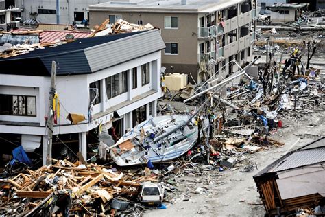 2011 東日本大地震的驚人影響：田中角榮在經濟復甦中的關鍵角色